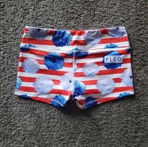 Fleo Stripes and Poms